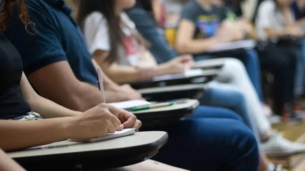 Imagem da notícia: Veja concursos e seleções com inscrições abertas no Ceará nesta segunda-feira (21)