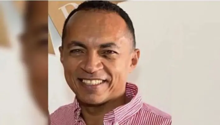 Imagem da notícia: Homem deixa bilhete em bíblia e desaparece após entregar almoço no trabalho da esposa em Goiás