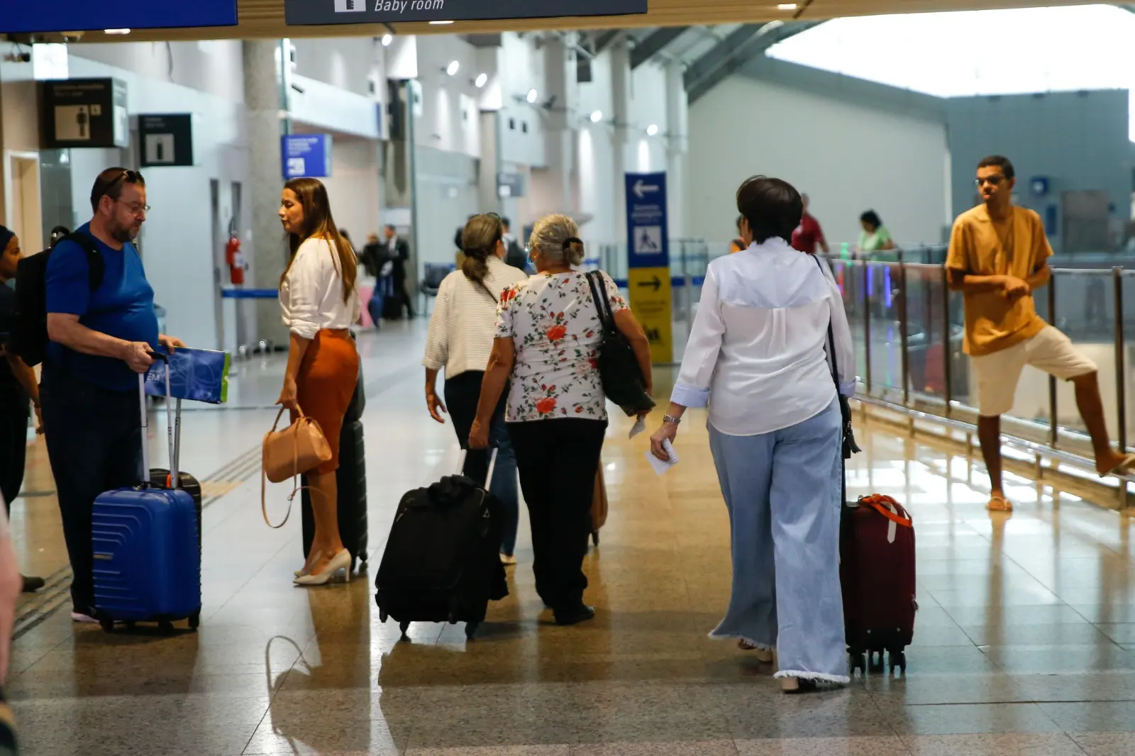 Imagem da notícia: 123milhas cancela viagem de família cearense para Europa, e prejuízos passam de R$ 35 mil