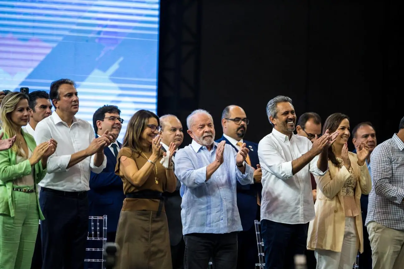 Imagem da notícia: Lula ‘reformula’ agenda e visita o Ceará no dia 1º de setembro, diz líder do Governo