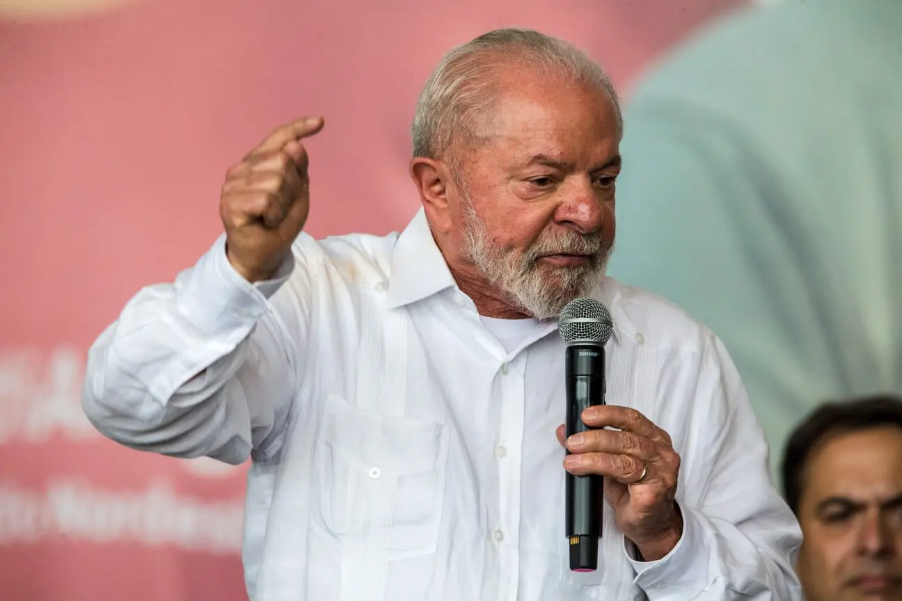 Imagem da notícia: Lula critica Campos Neto ao falar sobre distribuição de renda: 'se ele conversa com alguém, não é comigo'