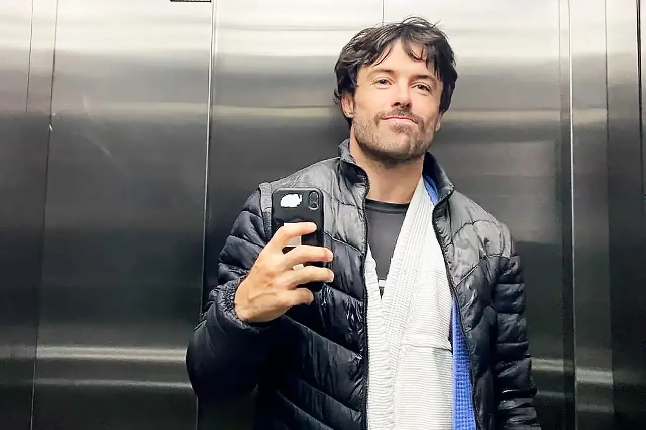 Imagem da notícia: Kayky Brito segue com estado de saúde inalterado, mas tem 'resposta satisfatória' em UTI