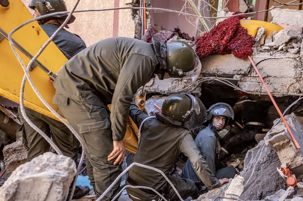 Imagem da notícia: Terremoto no Marrocos deixou mais de 800 mortos; líderes mundiais oferecem ajuda