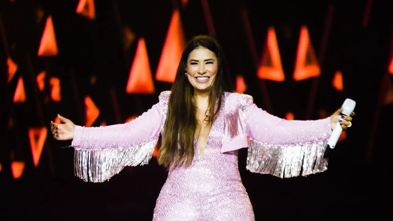 Imagem da notícia: Simone Mendes anuncia gravação de novo DVD em Fortaleza: 'será muito especial'