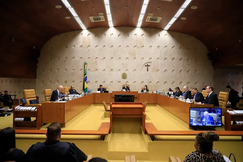 Imagem da notícia: Por que há mobilização para Lula escolher uma ministra negra para nova vaga no STF?