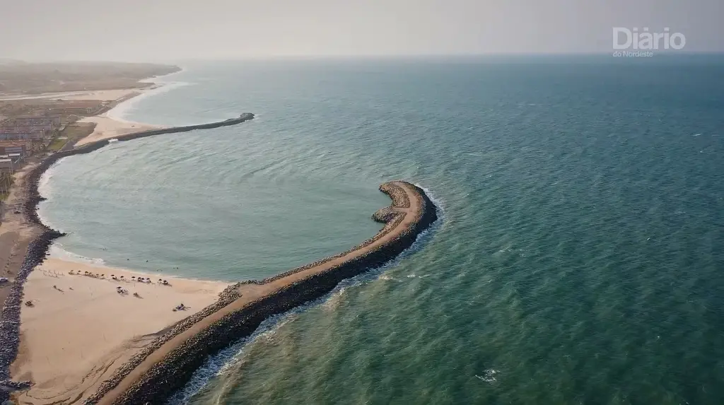 Imagem da notícia: 3º episódio da série “O oceano começa aqui” debate avanço do nível do mar e erosão
