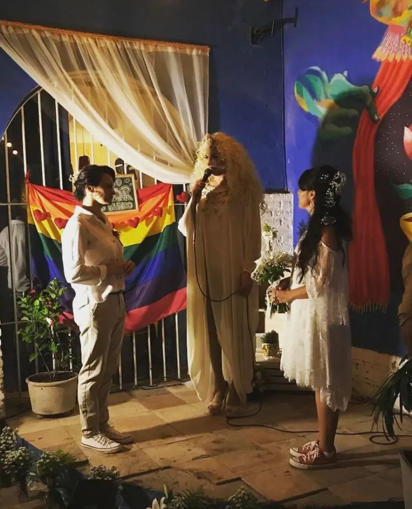Imagem da notícia: Os terríveis homossexuais destruidores da espécie humana