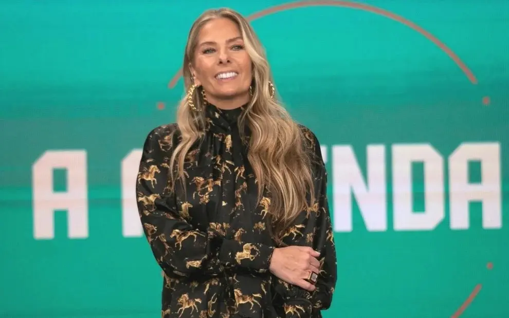 Imagem da notícia: Adriane Galisteu pode ser substituída na reta final de 'A Fazenda 16'