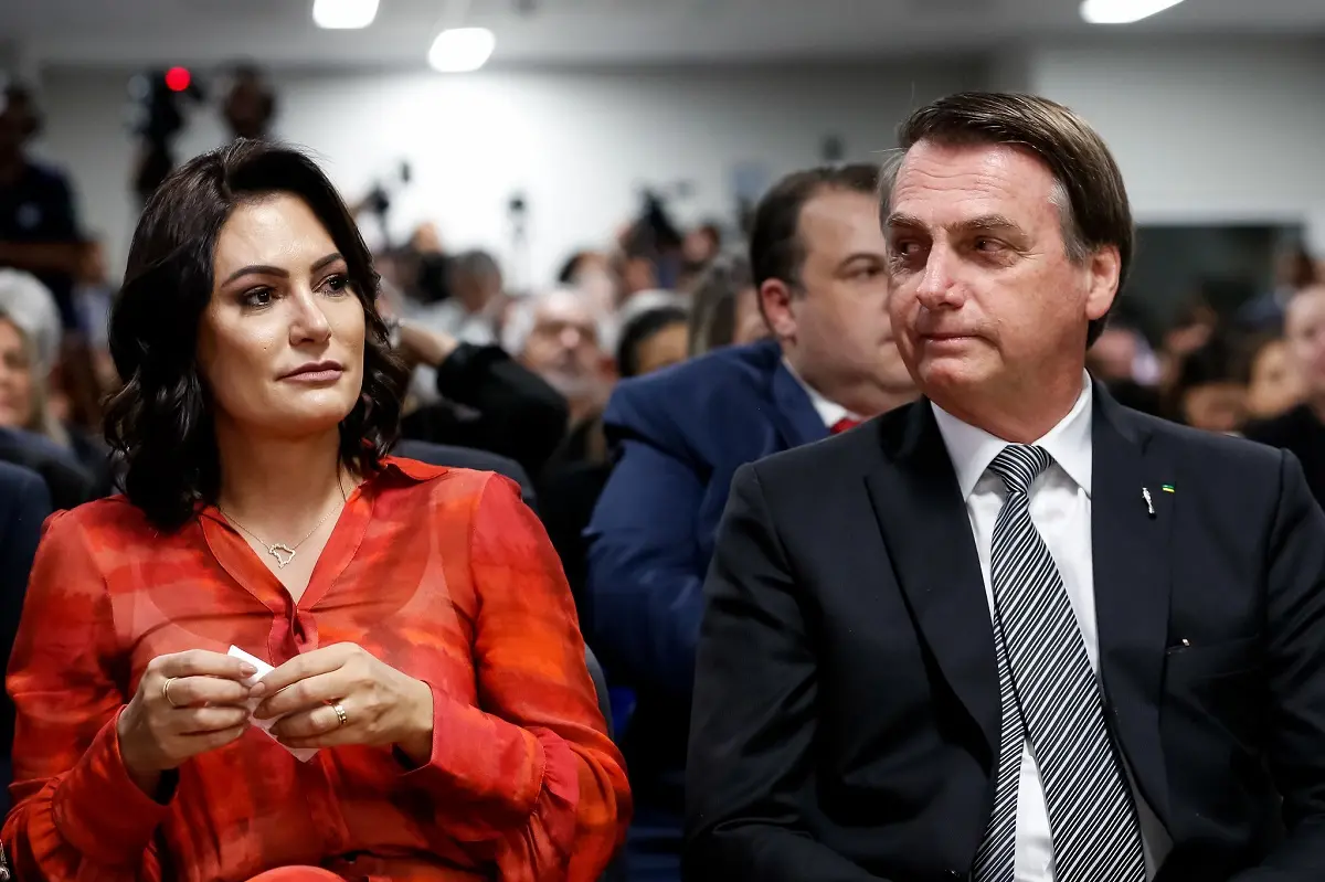 Imagem da notícia: Jair Bolsonaro estará em Fortaleza no sábado (30), em evento do PL Mulher com Michelle