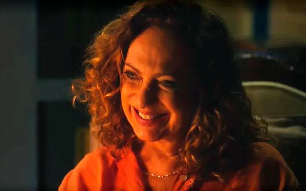 Imagem da notícia: Irene morre em 'Terra e Paixão'? Veja o que acontece na novela