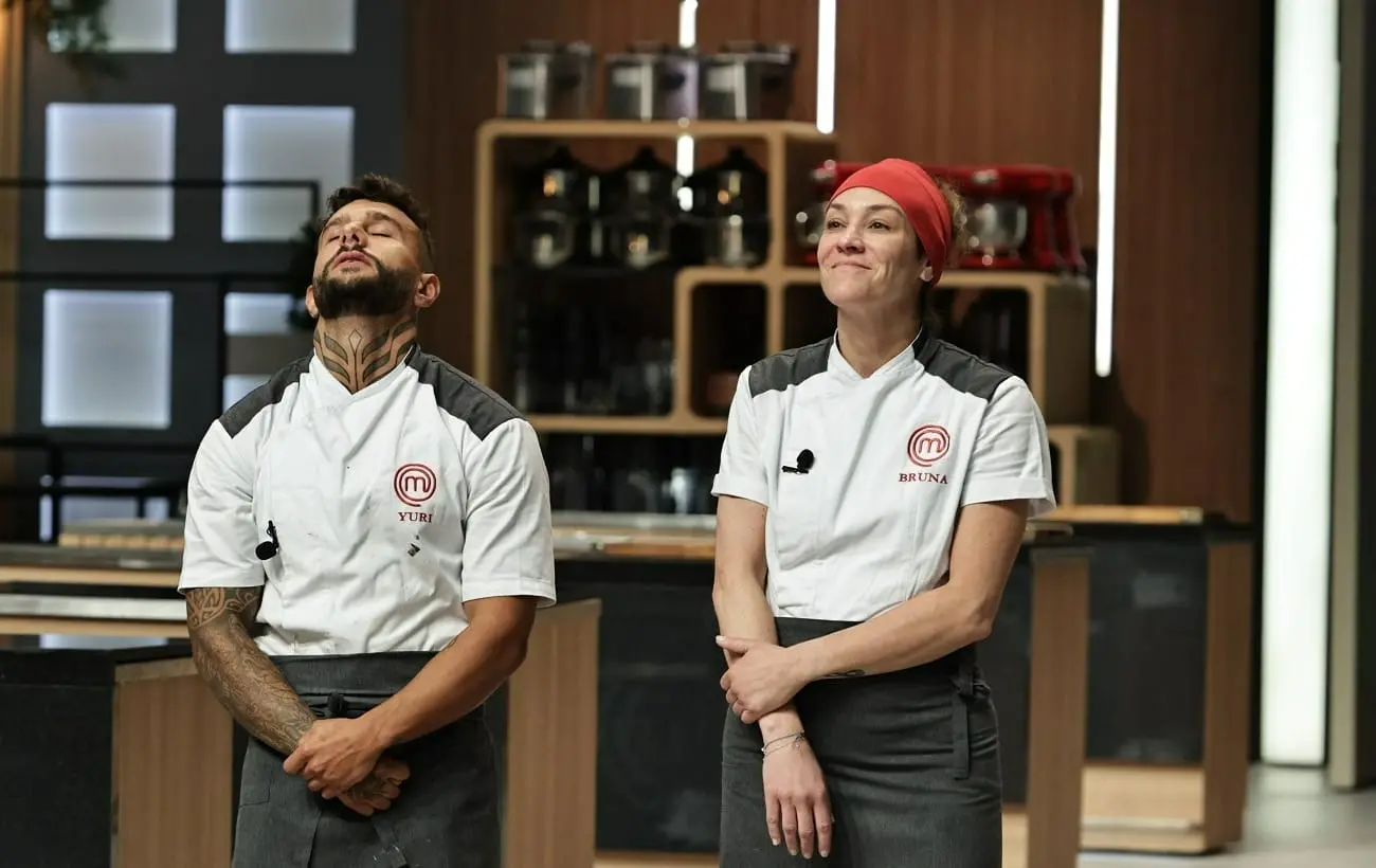 Imagem da notícia: Quem saiu do 'MasterChef Profissionais'? Veja como foram as provas do programa nessa terça (3)