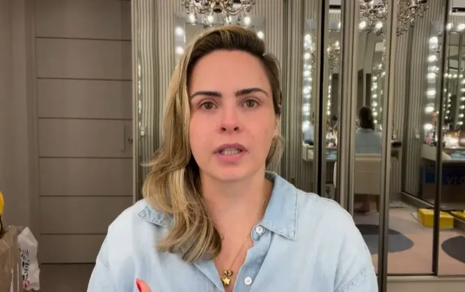Imagem da notícia: Ana Paula Renault se emociona após ser acusada de mentir sobre traição: ‘eu não sabia’