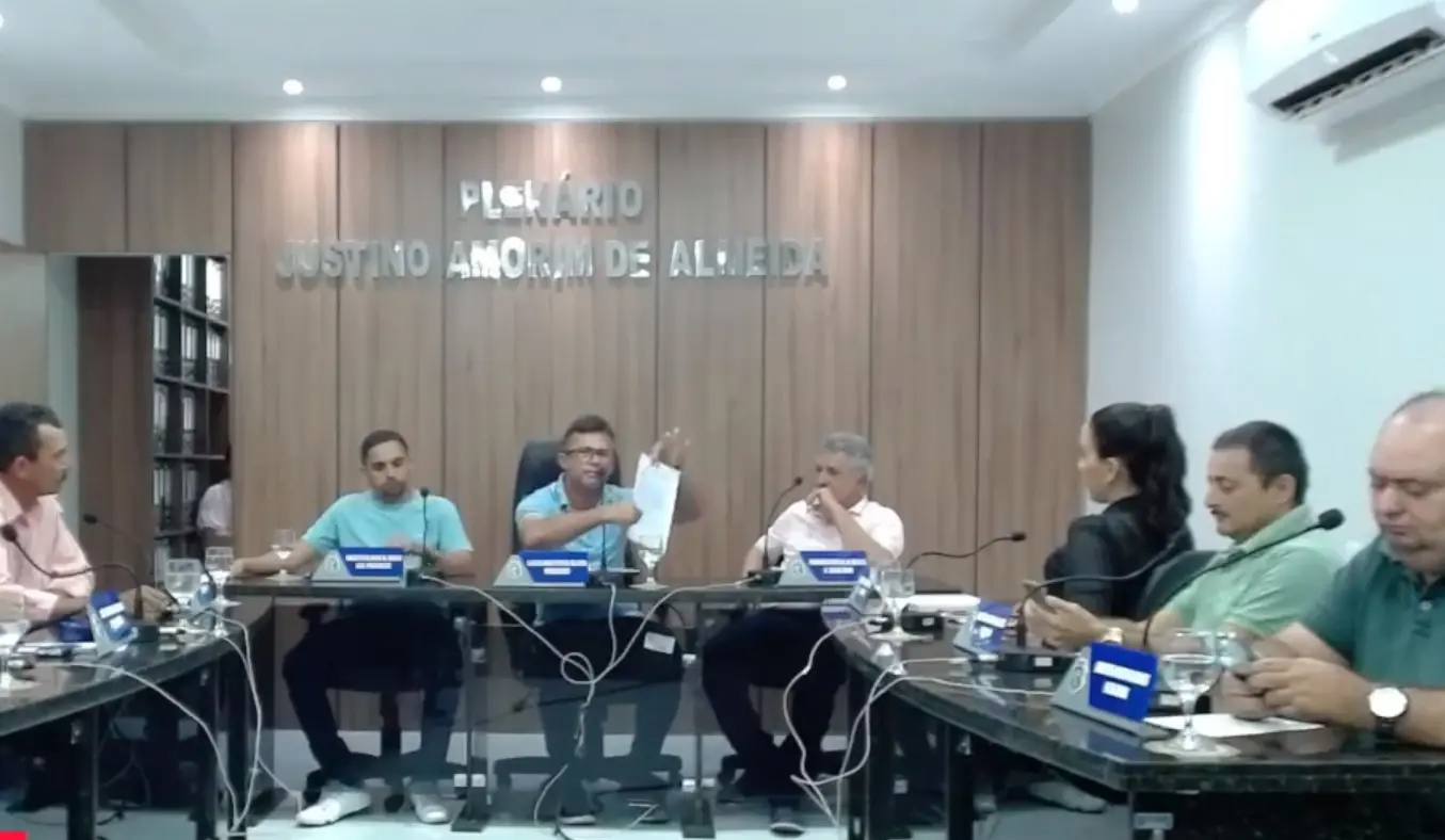 Imagem da notícia: Vereadora de Potiretama acusa presidente da Casa de violência política de gênero