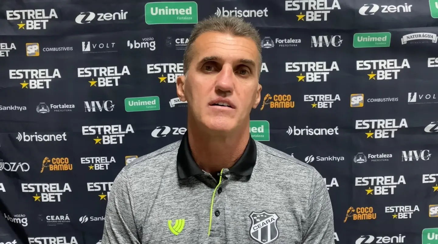 Imagem da notícia: Mancini cobra elenco do Ceará para a reta final de Série B: 'Acabar o campeonato com dignidade'
