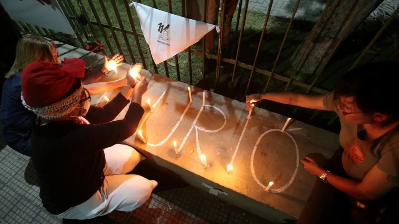 Imagem da notícia: Deputados do Ceará aprovam por unanimidade indenização a vítimas e familiares da Chacina do Curió