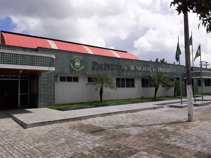 Imagem da notícia: Prefeitura de Horizonte abre seleção pública com 48 vagas para a Secretaria da Saúde 