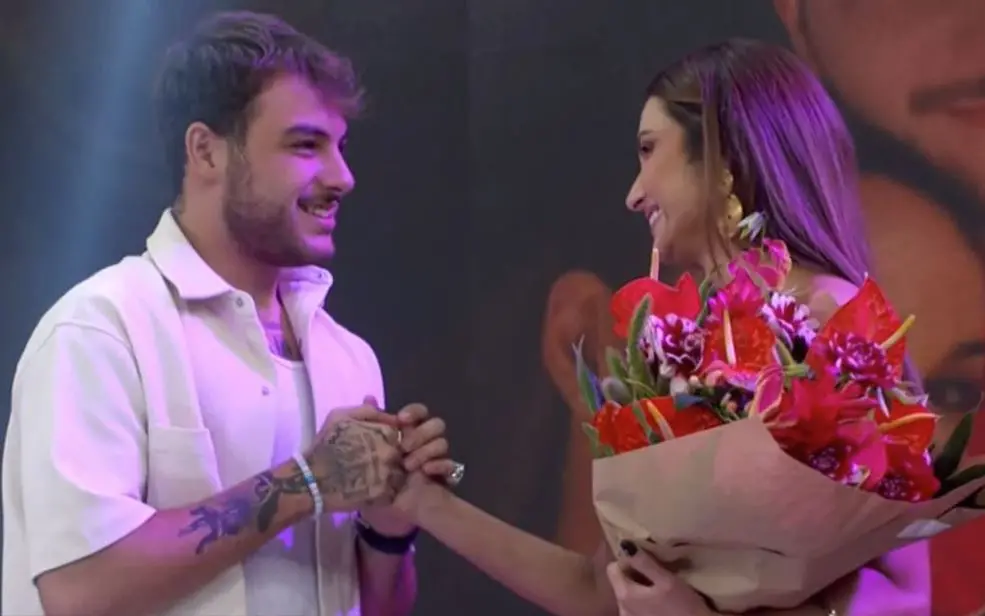 Imagem da notícia: Filho de Patrícia Poeta aparece de surpresa no 'Encontro' e emociona a mãe