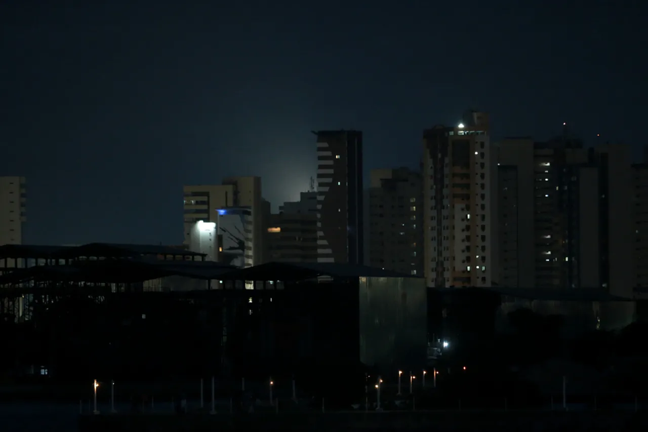 Registro de um eclipse lunar em Fortaleza em 2018