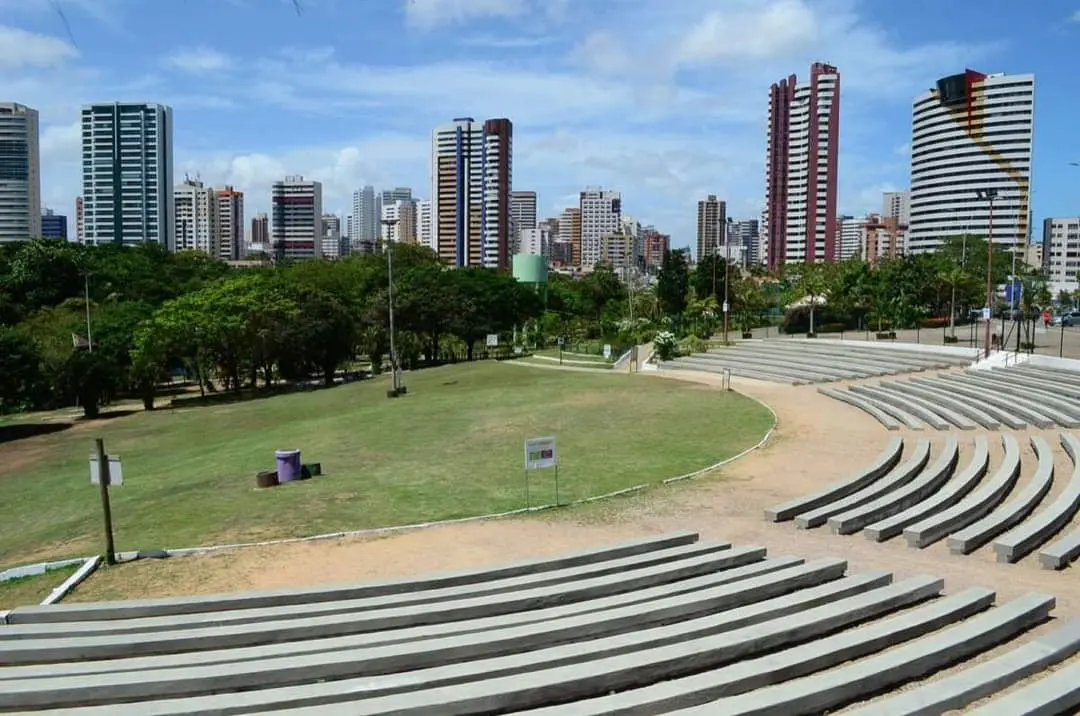 Imagem da notícia: Governador anuncia transmissão da final da Sul-Americana em telão no anfiteatro do Parque do Cocó