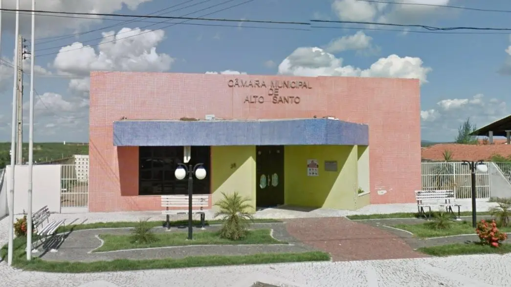 Imagem da notícia: Eleição suplementar para vereadores de Alto Santo é marcada para 3 de dezembro, define TRE-CE