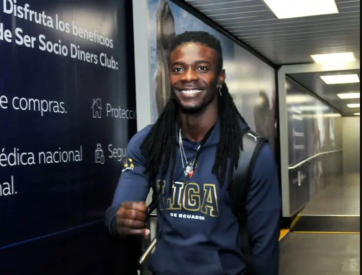 Imagem da notícia: Zagueiro da LDU fala sobre conquista do título da Sul-Americana: 'será o sonho deles contra o nosso'
