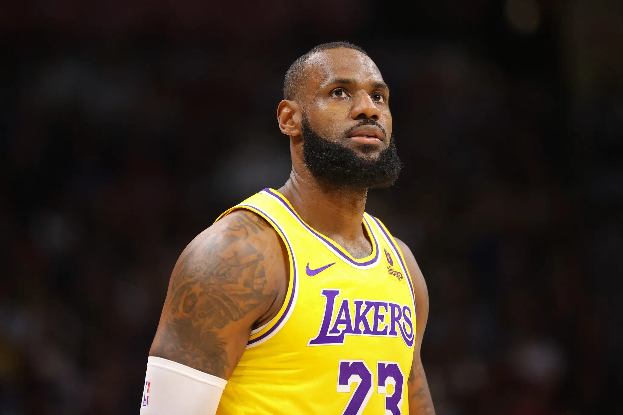 Imagem da notícia Jogos de hoje na NBA: veja onde assistir e horário das partidas de sexta-feira (5)