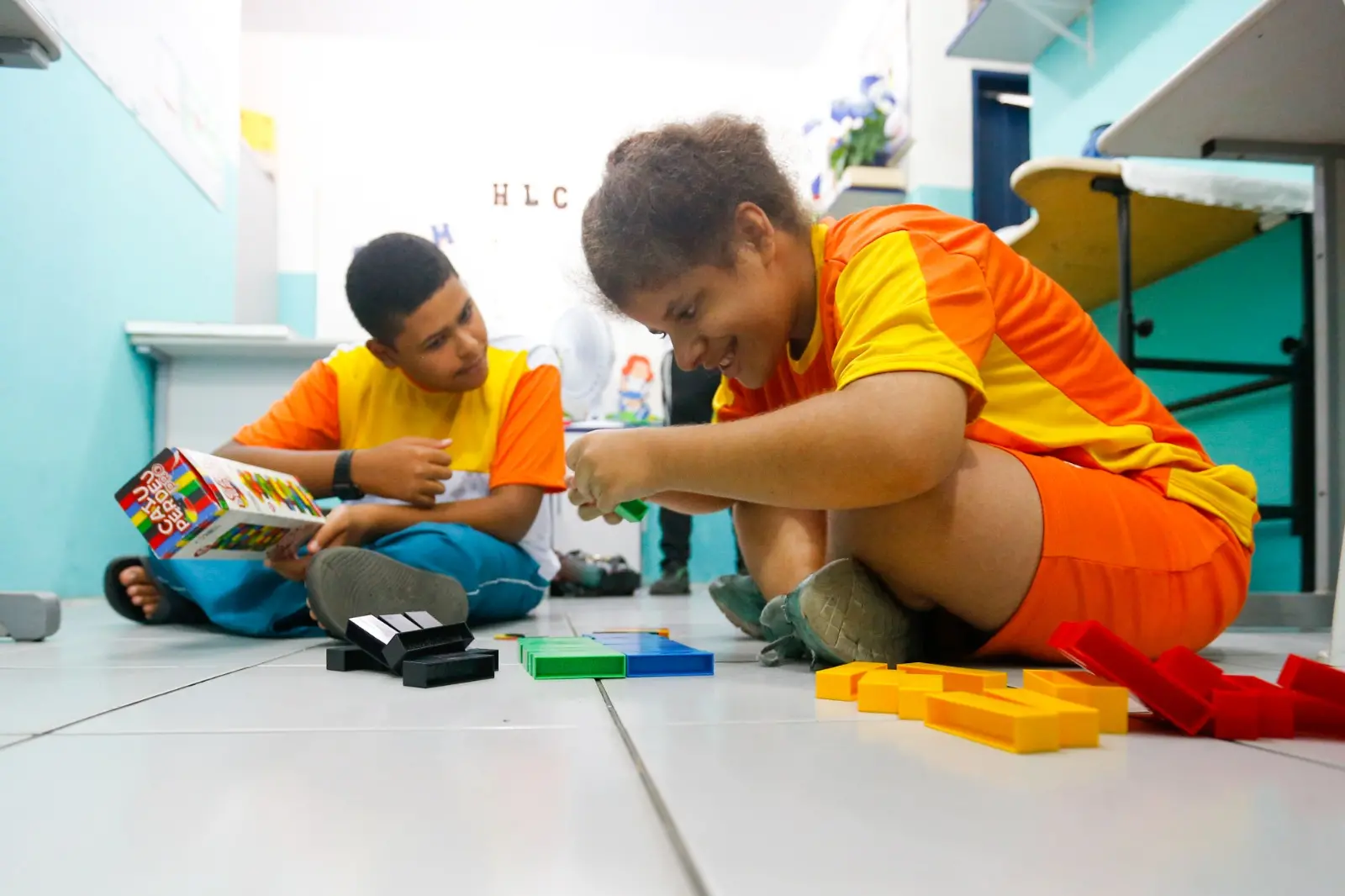 Imagem da notícia: Com escolas acessíveis, Fortaleza amplia inclusão de alunos com deficiência na rede pública