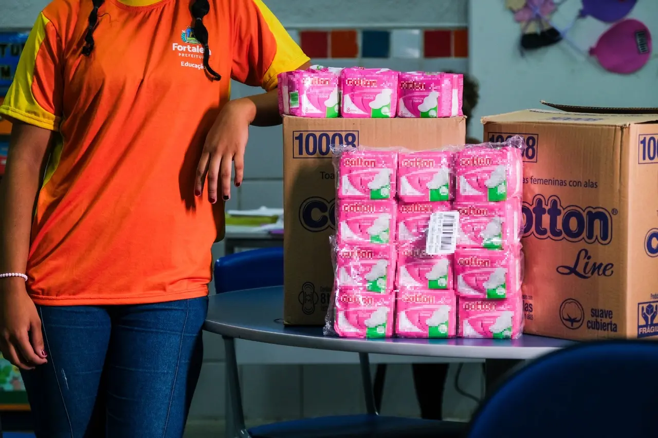 Imagem da notícia: Pobreza menstrual: como escolas de Fortaleza estão combatendo problema que afeta da educação à saúde