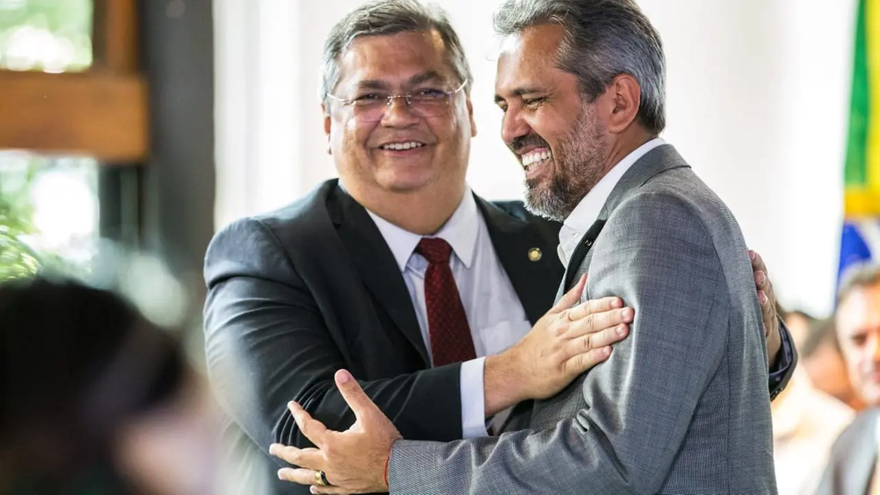 Imagem da notícia: Em meio à crise em Brasília, Flávio Dino anuncia investimento superior a R$ 40 milhões no Ceará