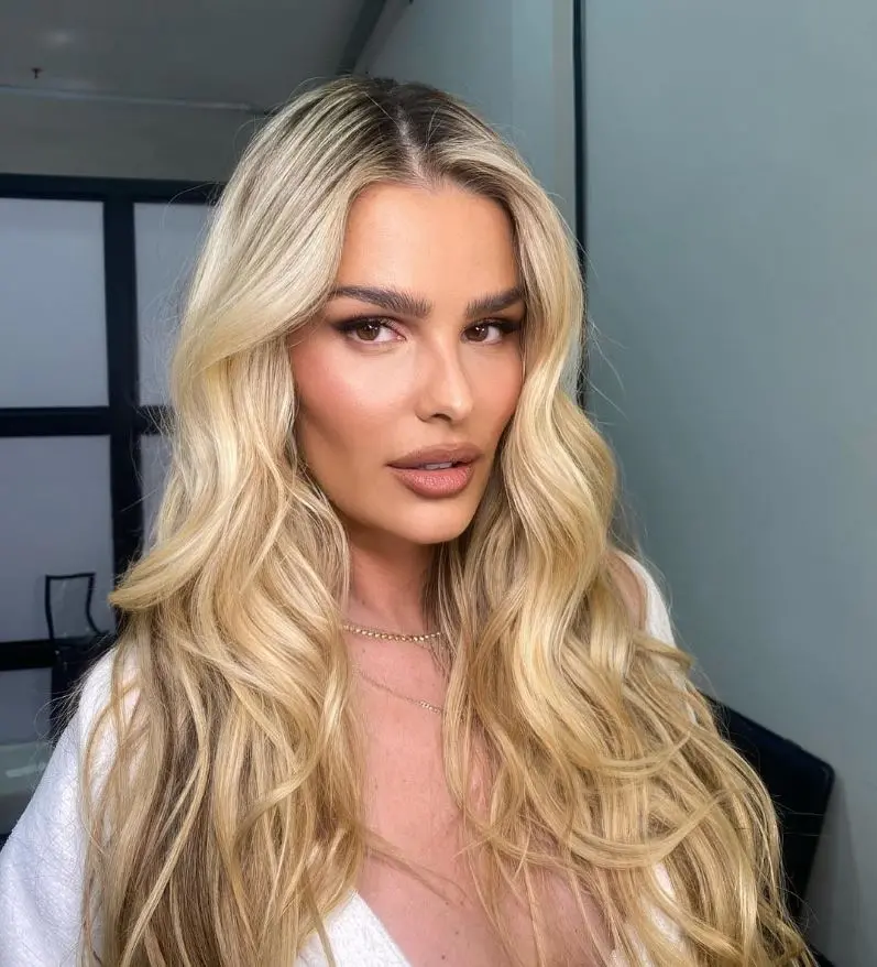 Imagem da notícia: Yasmin Brunet cita comparações com Mel Maia: 'parem de rivalizar'