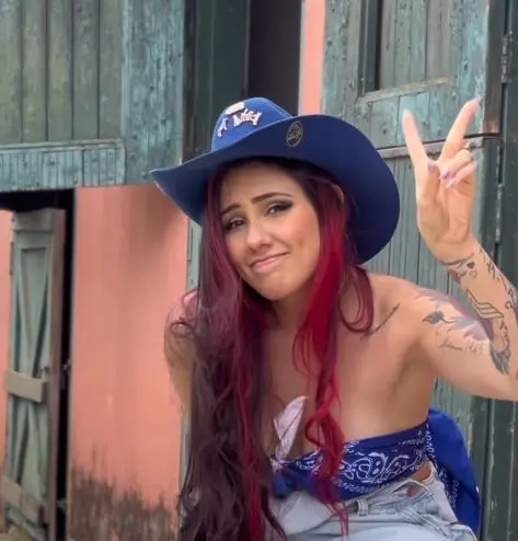 Imagem da notícia: Enquete A Fazenda: parcial aponta quem deve sair do reality show