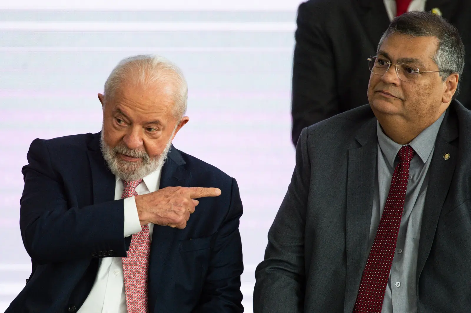 Imagem da notícia: Flávio Dino no STF: como indicação do ministro mexe na estratégia do Governo Lula