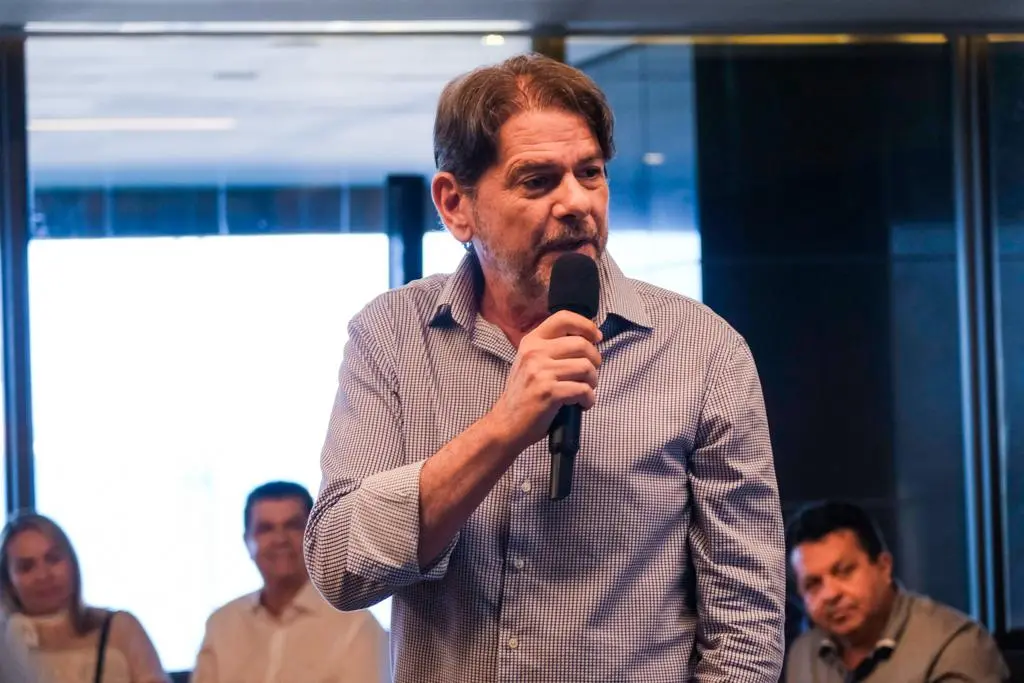 Imagem da notícia: STF nega pedido do PDT para anular decisão que devolveu comando do partido no Ceará a Cid