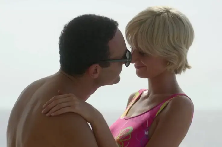 Imagem da notícia: Paparazzo italiano diz que cena de Dodi Al-Fayed e Diana em ‘The Crown’ é 'completamente inventada’