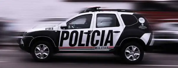 Imagem da notícia: Homem é preso com fuzil após ameaçar funcionários de motel em Fortaleza 
