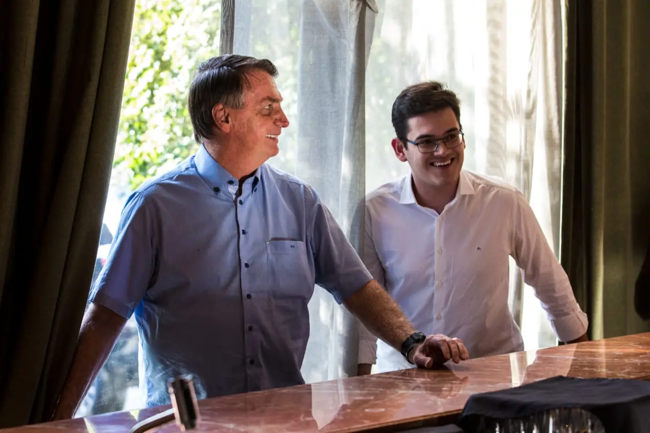 Imagem da notícia: Série Influências Partidárias: qual a história do PL no Ceará, presidido por Carmelo Neto