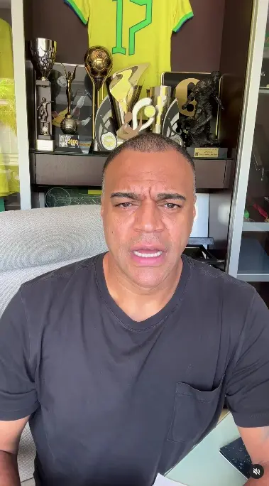 Imagem da notícia: Denilson esclarece que Belo não lhe deve mais nada: ‘tudo certo’