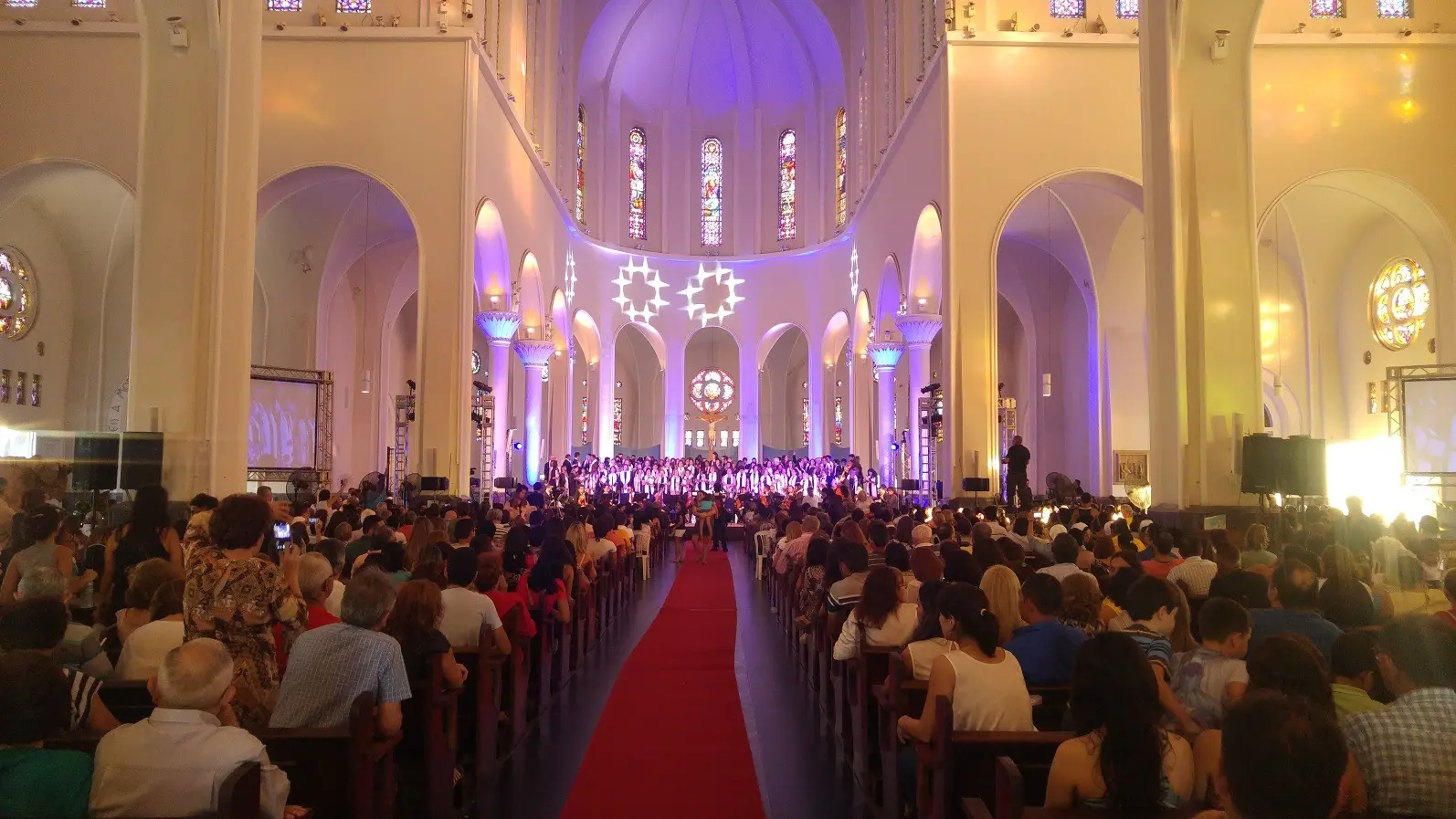 Imagem da notícia: Catedral de Fortaleza realiza Concerto de Natal neste sábado (9) com entrada gratuita