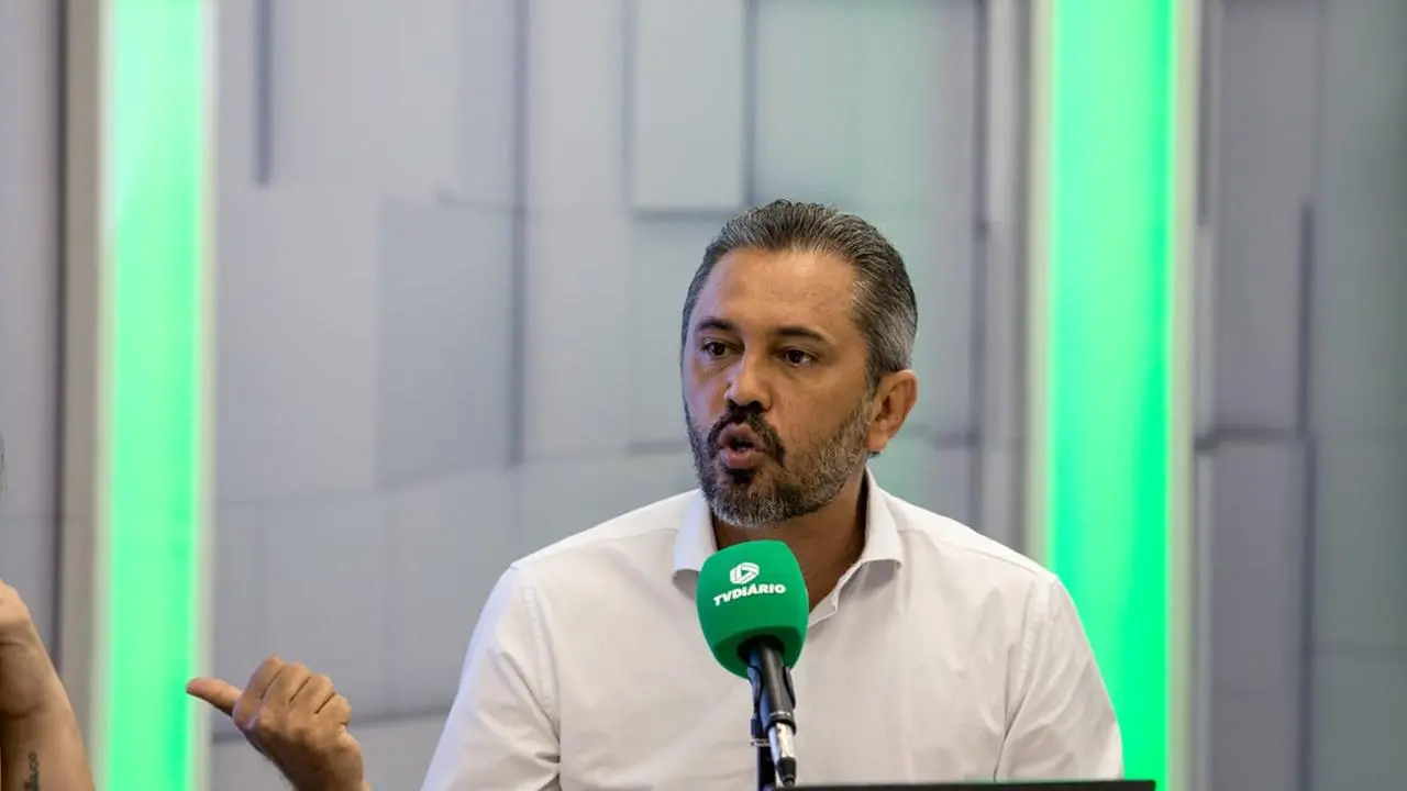 Imagem da notícia: 'No momento adequado o partido vai ter que tomar uma decisão', diz Elmano sobre prévias no PT 