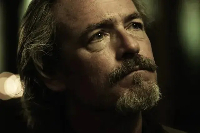 Imagem da notícia: Morre James McCaffrey, ator de Max Payne, aos 64 anos