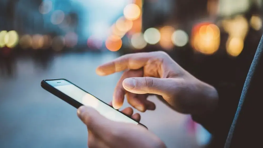 Imagem da notícia: Governo lança aplicativo para bloquear celular roubado; veja como fazer