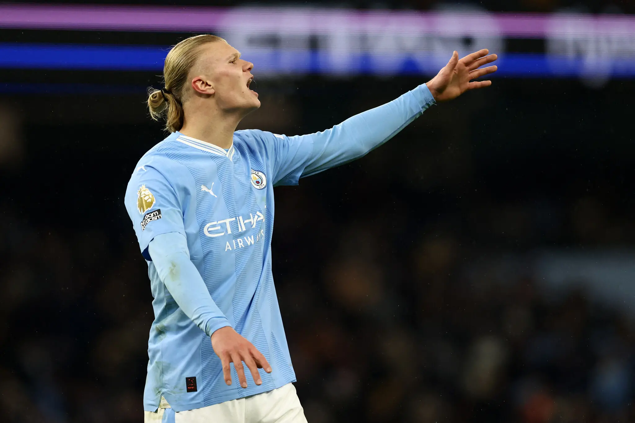 Imagem da notícia Manchester City x Borussia Dortmund na Champions League: veja onde assistir, horário e escalações
