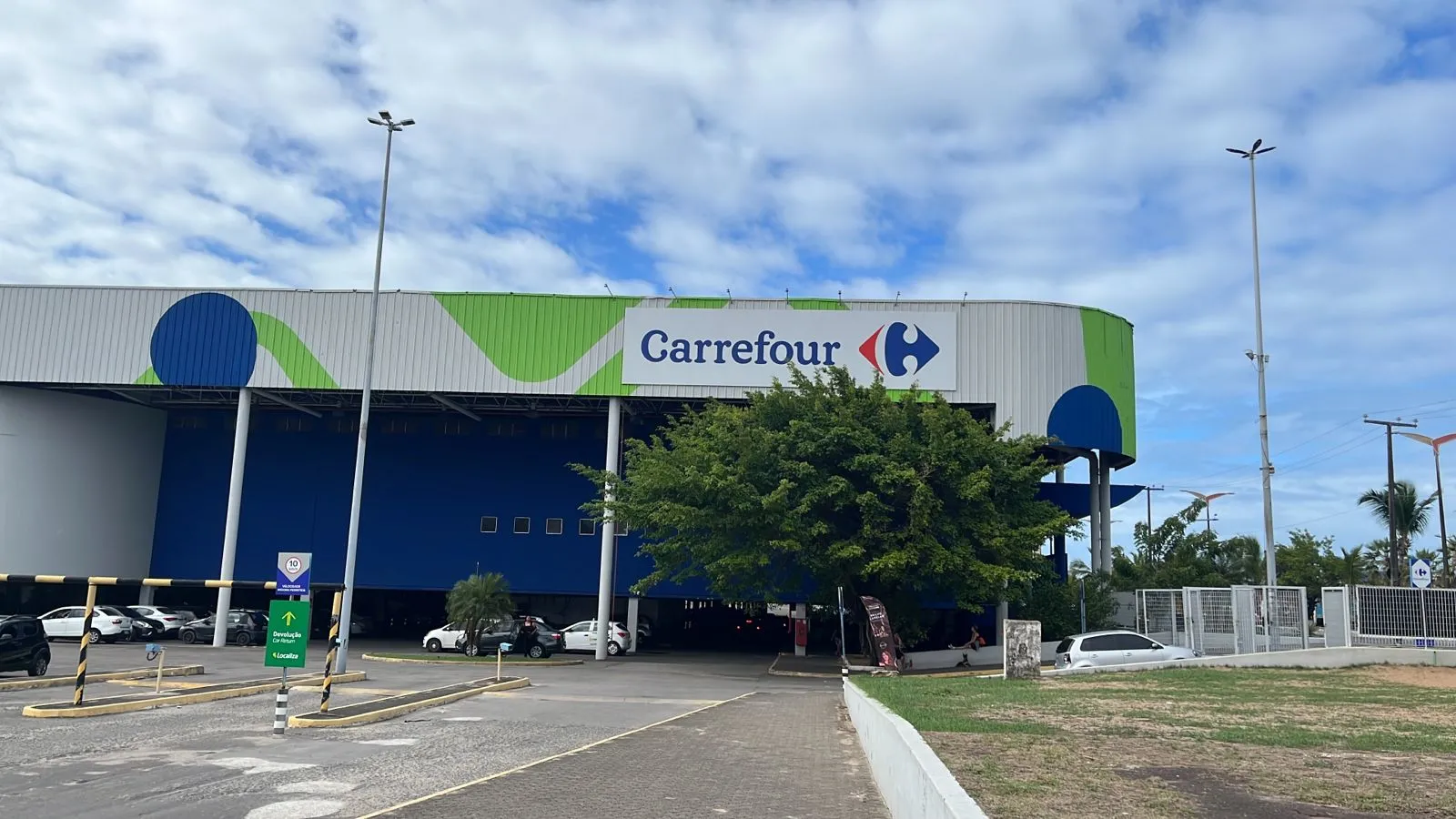 Carrefour no Ceará terá atividades encerradas a partir de janeiro de 2024