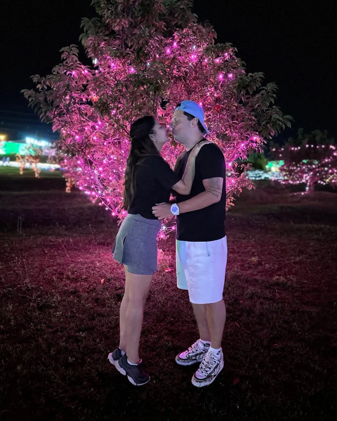 Imagem da notícia: Gyselle Soares assume relacionamento com o cantor Thiago Servo