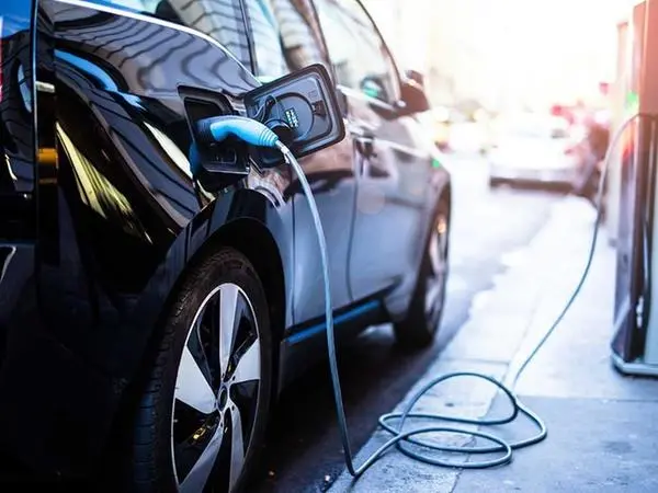 Imagem da notícia: IPVA 2024 de carros elétricos vai de R$ 2,4 mil a R$ 22,7 mil; veja modelos