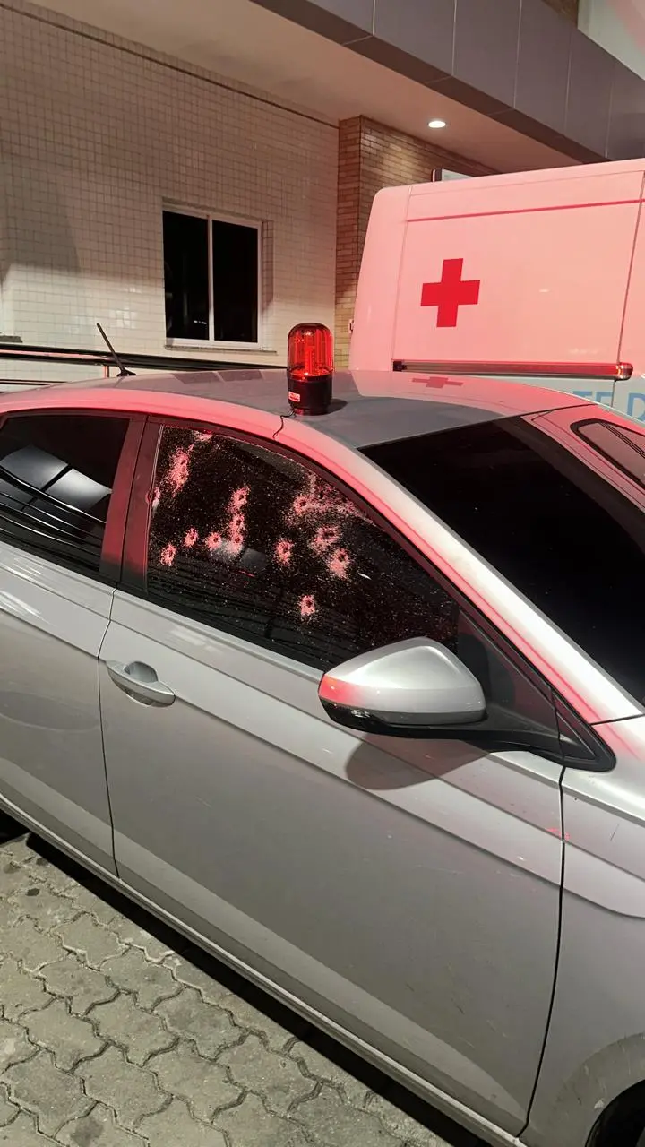 Imagem da notícia: Dois suspeitos são baleados durante operação policial em Fortaleza