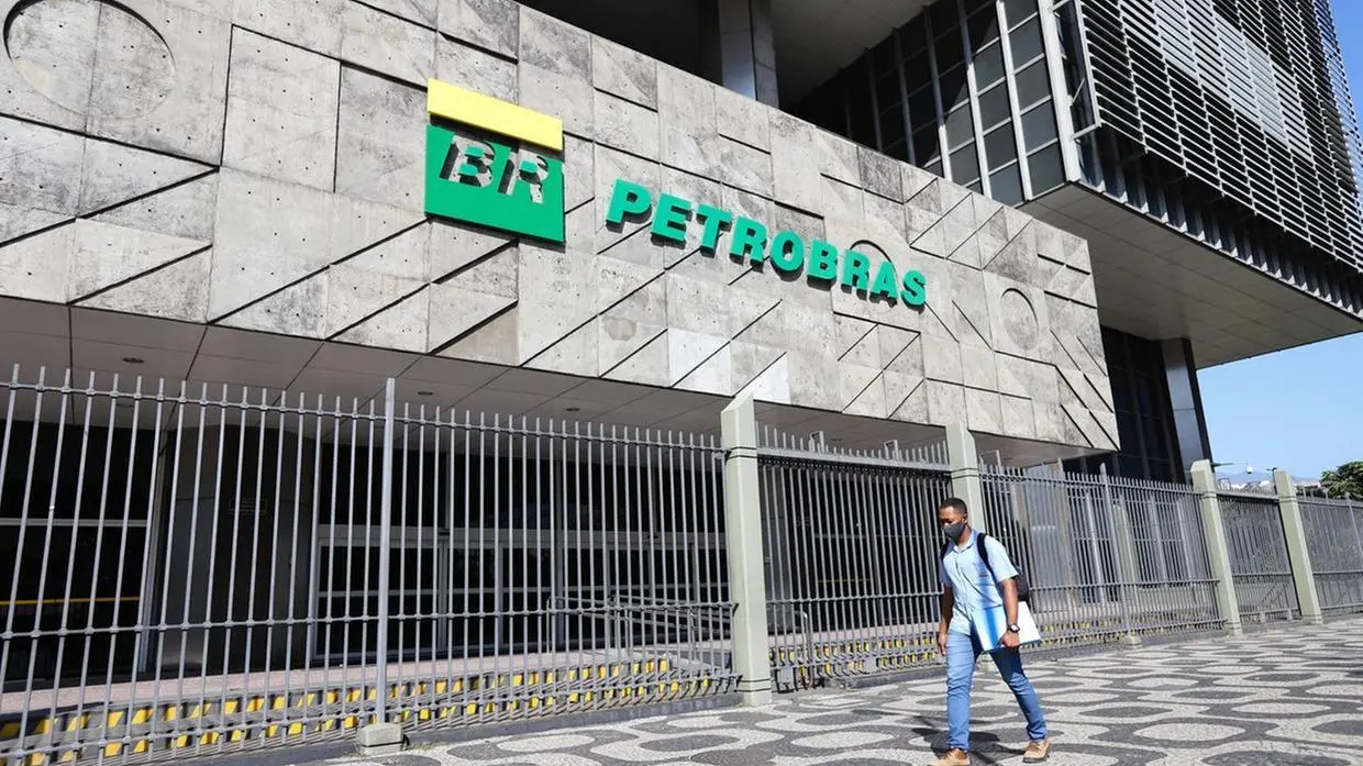 Imagem da notícia: Gabarito extraoficial de concurso da Petrobras é divulgado pela Cebraspe; confira