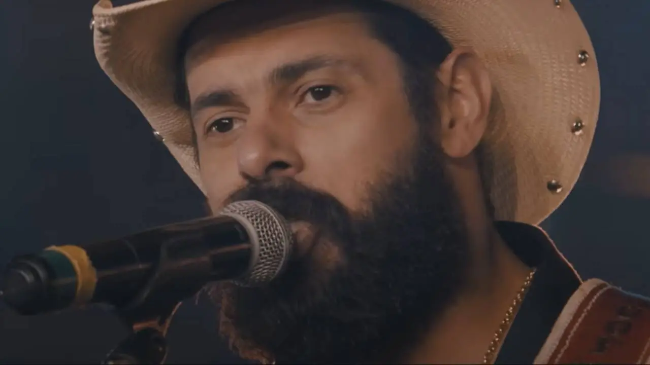 Imagem da notícia: Morre cantor sertanejo João Carreiro, aos 41 anos, após cirurgia no coração