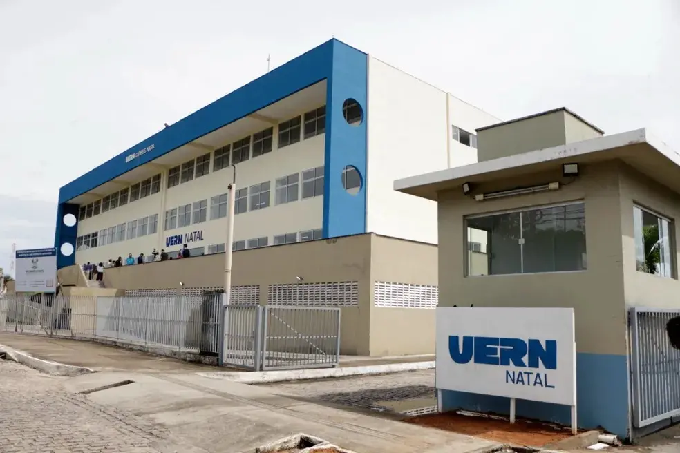 Imagem da notícia: UERN terá concurso público com 106 vagas efetivas; edital sai nesta sexta (5)