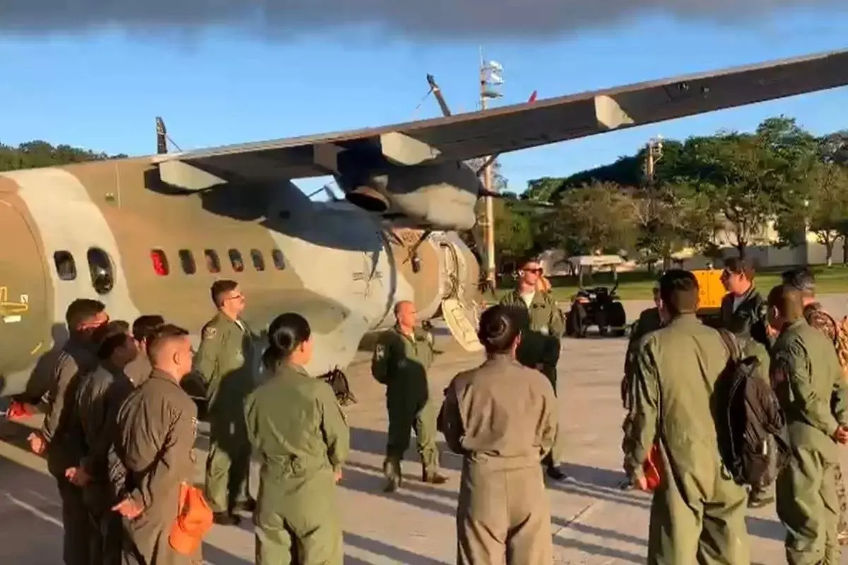 Imagem da notícia: Buscas por helicóptero desaparecido em SP entram no quinto dia; veja o que se sabe até agora